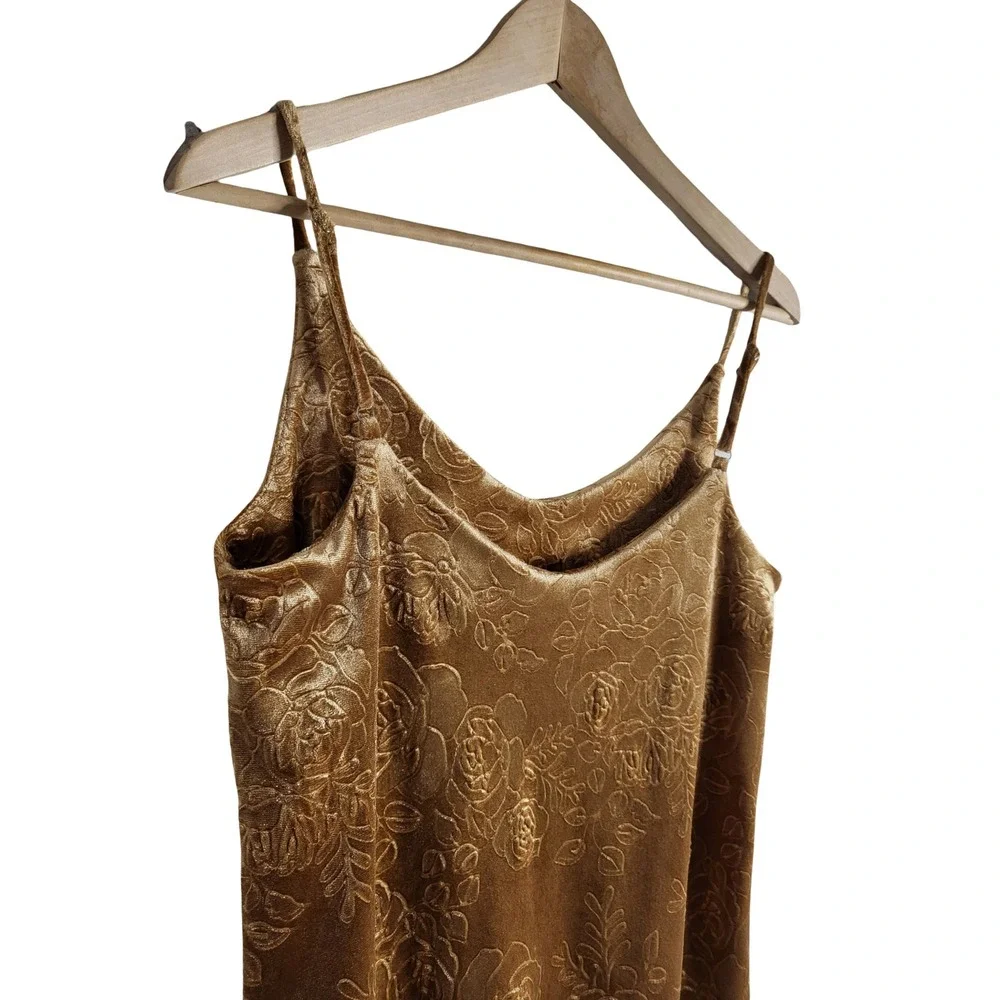 RSQ Collective Gold Floral Embossed Velvet Cami Tank V-Neck Whimsigoth Bohemian